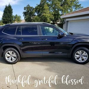 Meet your Posher, Yvette